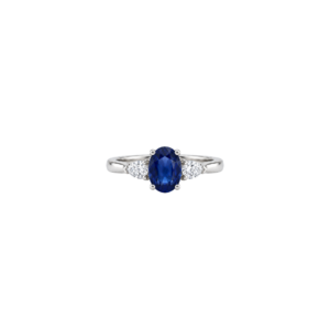 9 ct white gold/Blue sapphire and diamond ring/0.10ct diamond