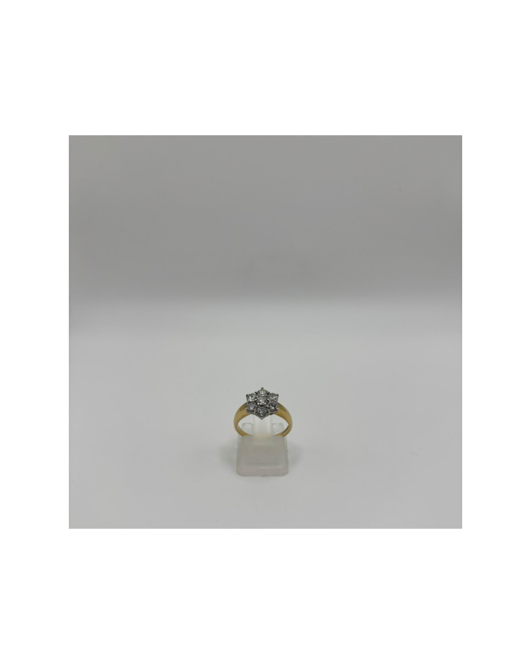 18 carat yellow gold/1.2 ct diamond daisy cluster ring - Image 4